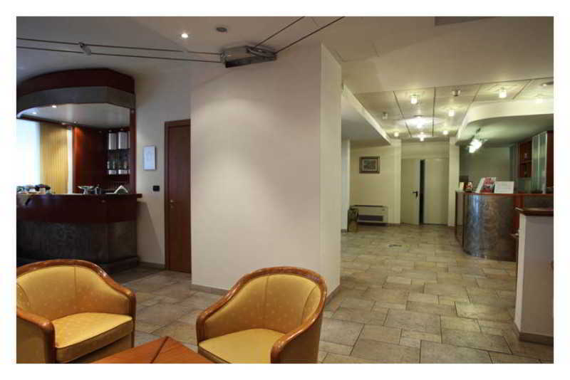 Hotel Lux Alessandria Exterior foto